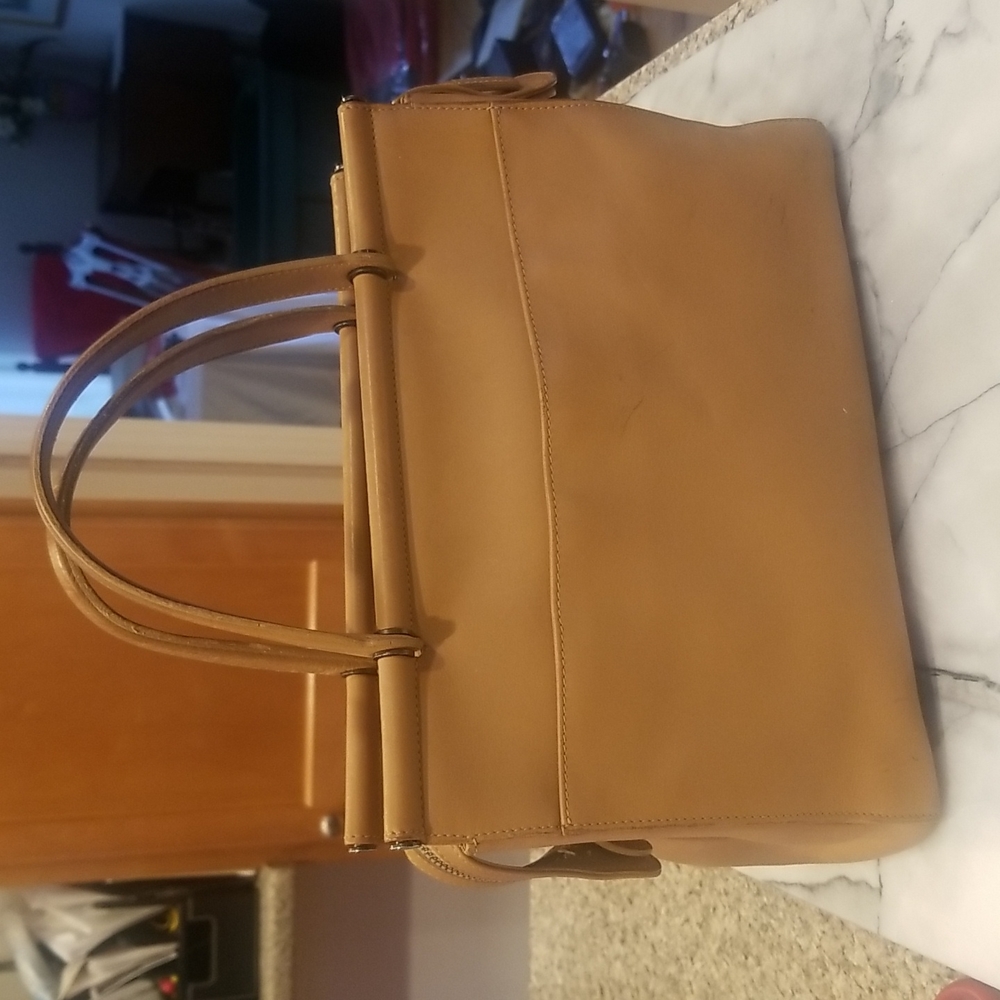 Vintage Coach Whitney Satchel L92-9182 Tan